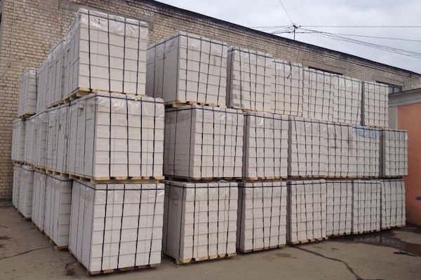 kupit belyy silikatnyy kirpich harkov